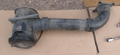 9 Piece that comes off after unfastening valves.jpg