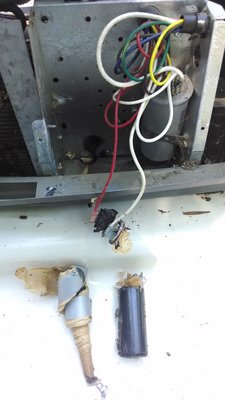 IMG_20170624_105703303.jpg (2.24 MiB) Viewed 4402 times Start capacitor insides