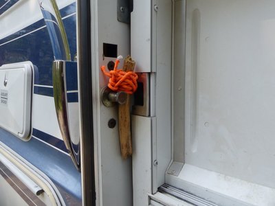 Door stick 3.jpg