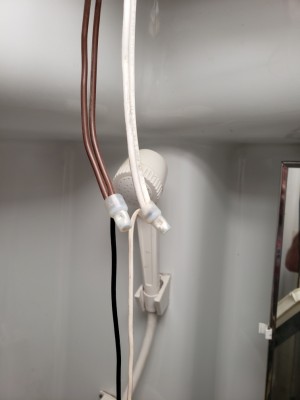 Fan wire nuts.jpg