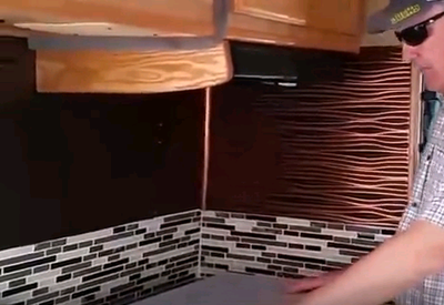 Glass backsplash