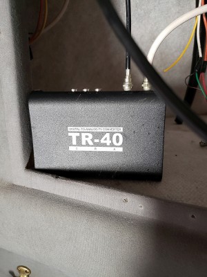 Digital-to-Analog TV Converter TR-40CRA top.jpg