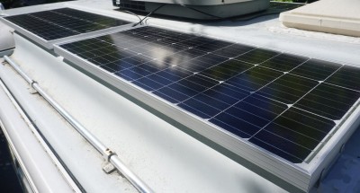 Panels on passengers side- 2.jpg