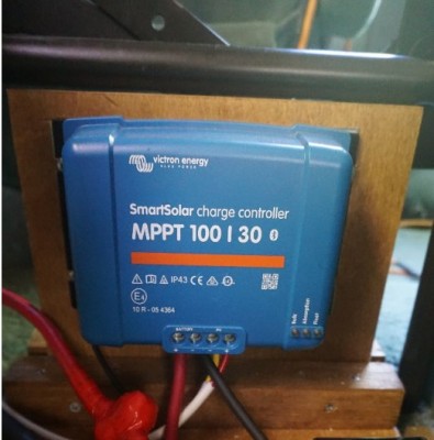 victron mppt.jpg