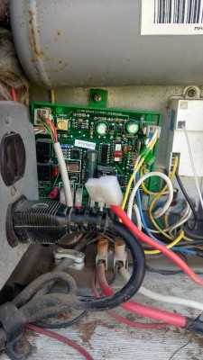 fridge wires.jpg