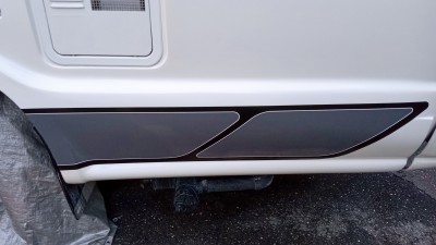 Driver Side Rear Lower Decal Replacement