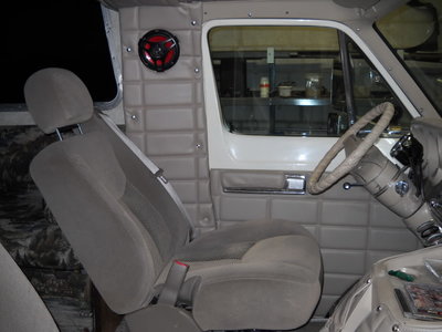 d nook seat.jpg
